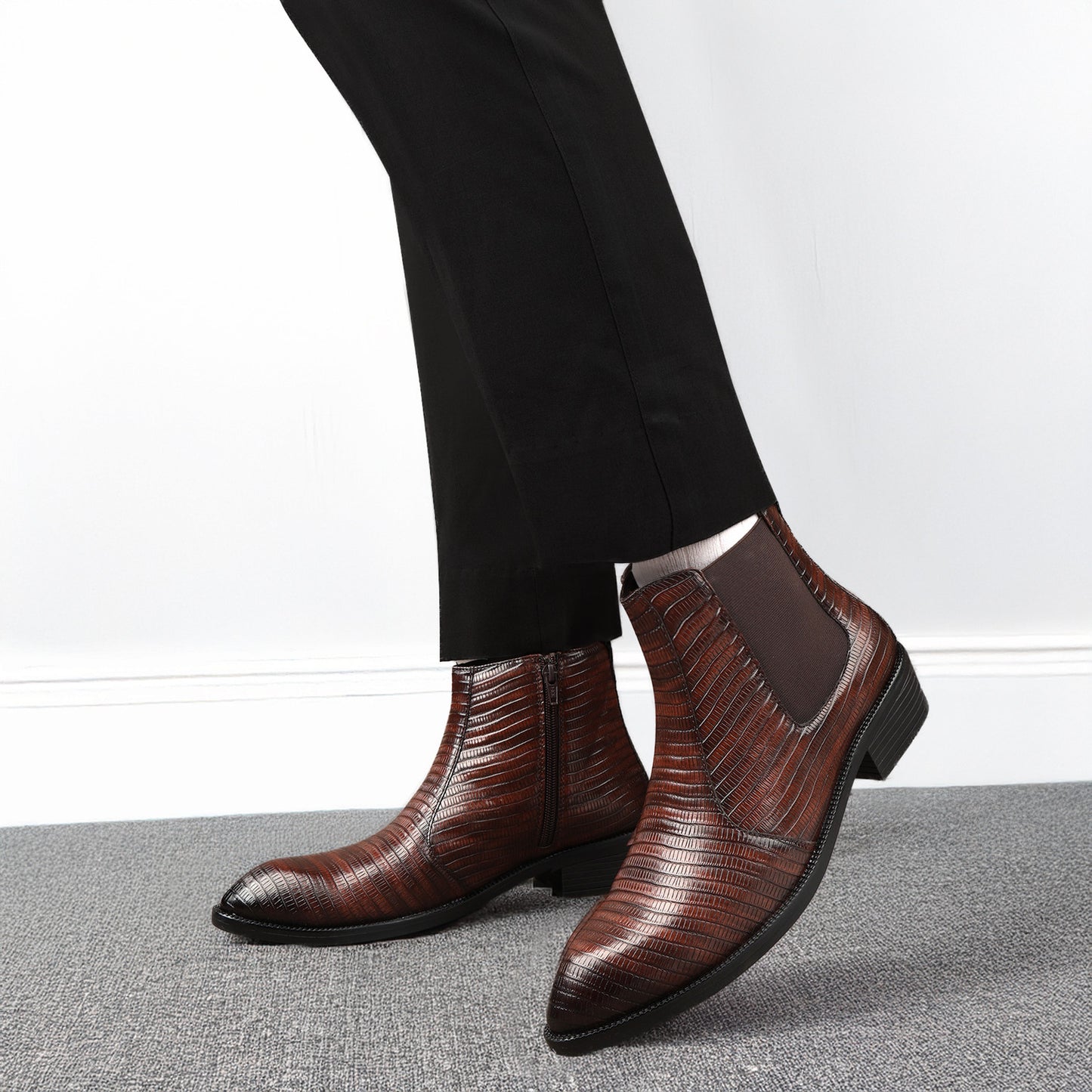 JonasParamount Brown Classic Chelsea Boots