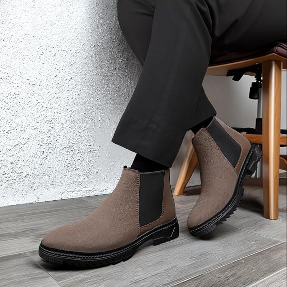 JonasParamount Brown Men’s Suede Chelsea Boots