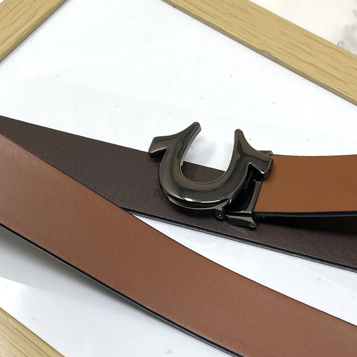 U-Pattern Formal and Casual Leather Strap belt-JonasParamount
