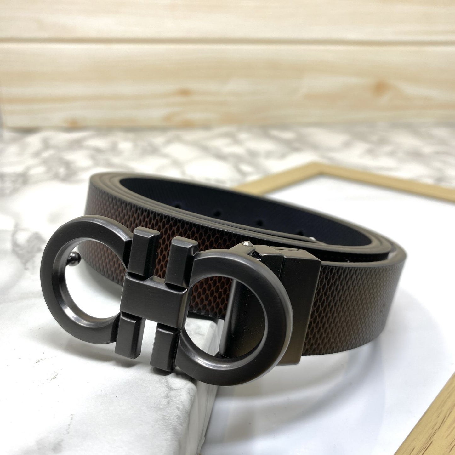 Small Design Formal and Casual Reversible Belt -JonasParamount