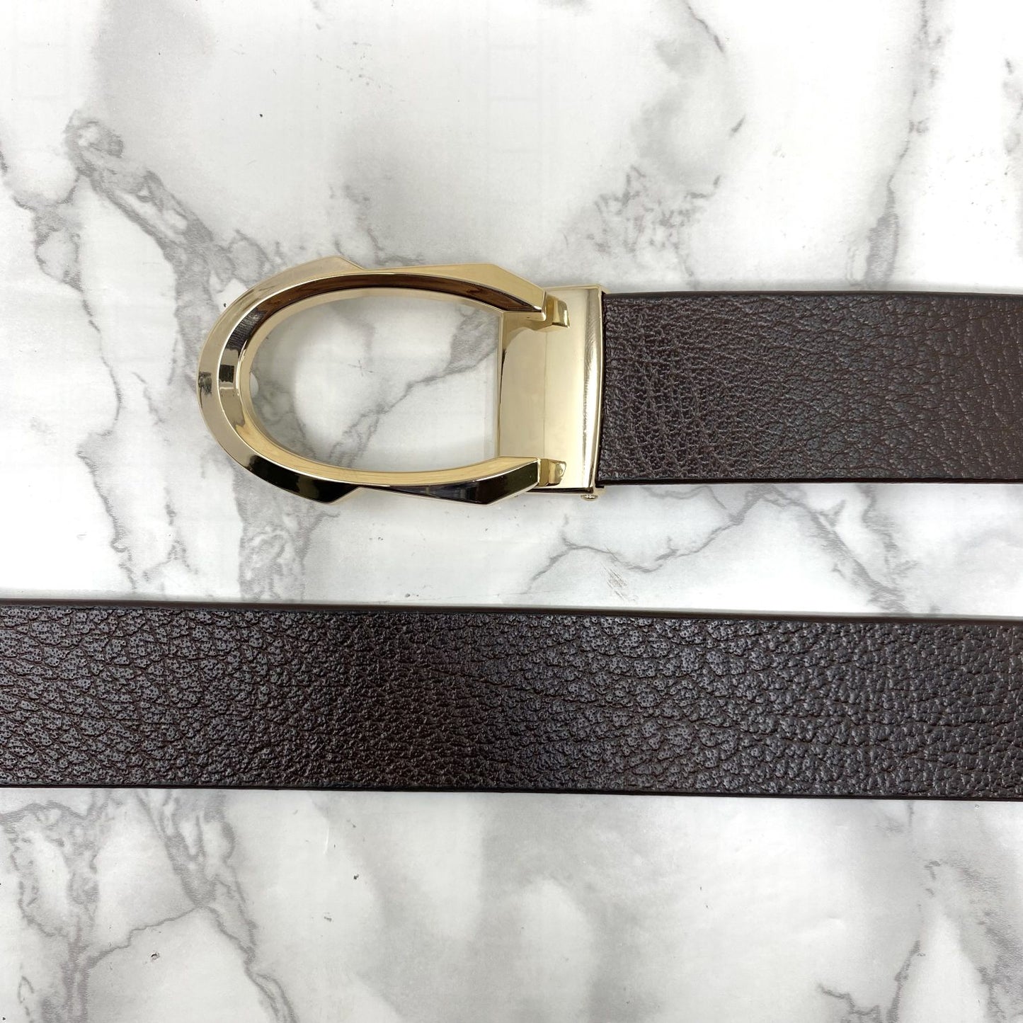 Signature C Logo Leather Belt For Unisex-JonasParamount