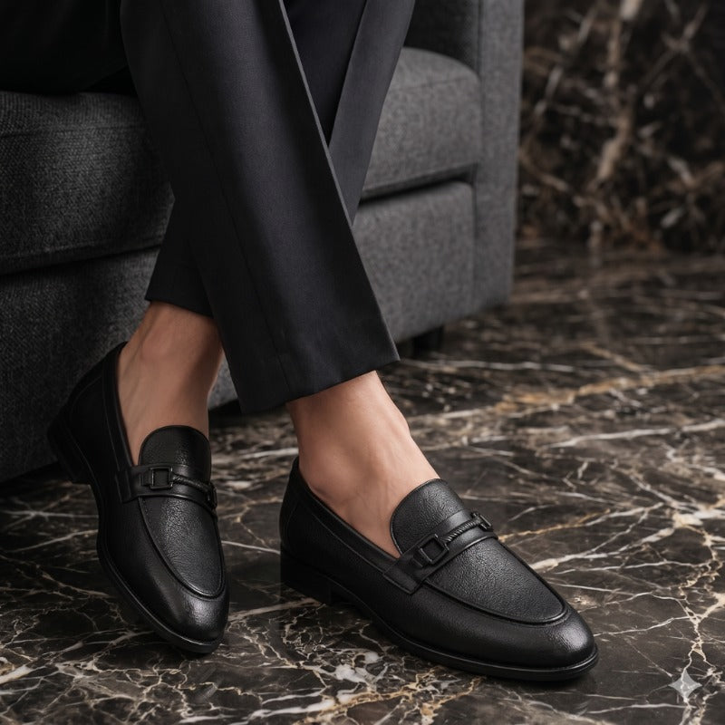 Premium Men’s Metal Bit Moccasins – Luxury Formal Slip-On Loafers