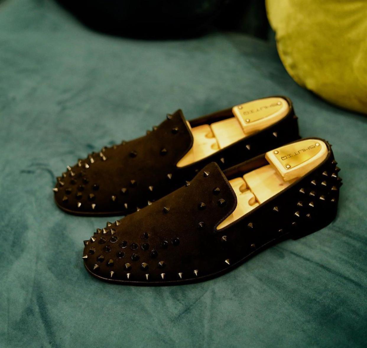 Mens Fashion wedding rivet Leather Moccasins for Men High Quality Slip On Flats Loafers