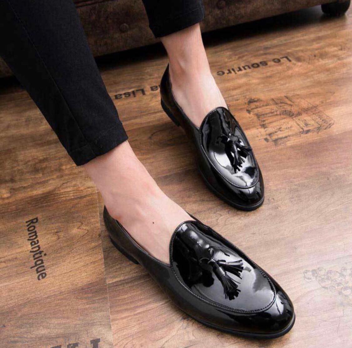 New Arrival Shiny Moccasin Loafer For Office Wear And Casual Wear- JonasParamount