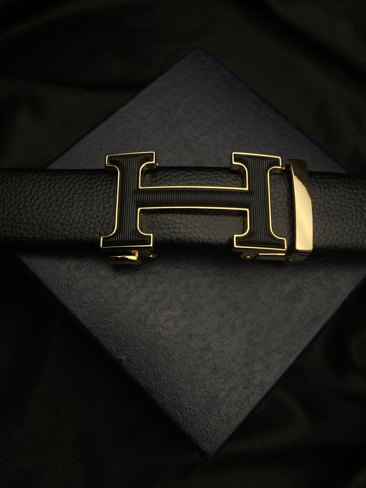 High Quality Automatic Buckle Men's Belts-JonasParamount