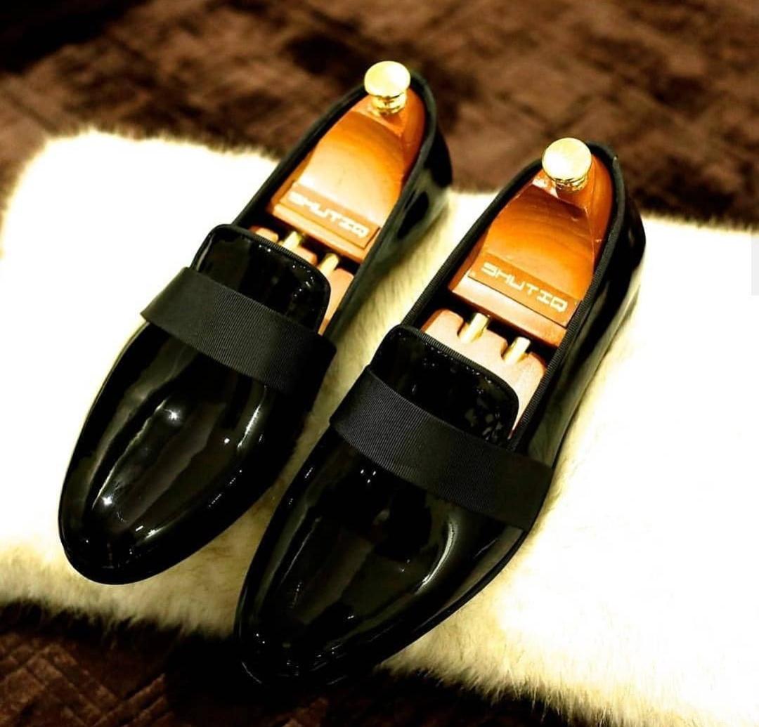 New Arrival Shiny Moccasin Loafer For Office Wear And Casual Wear- JonasParamount